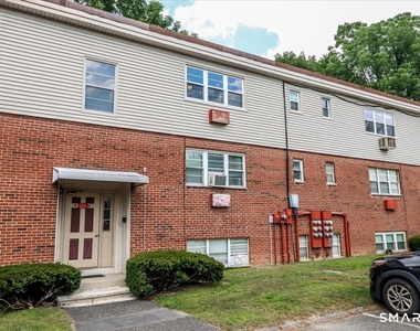 96 Belair Drive - Photo Thumbnail 13