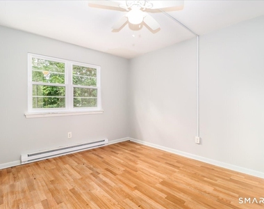 96 Belair Drive - Photo Thumbnail 6