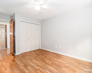 96 Belair Drive - Photo Thumbnail 5