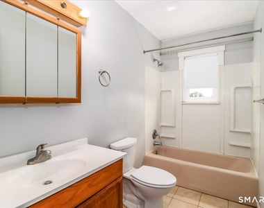 96 Belair Drive - Photo Thumbnail 11