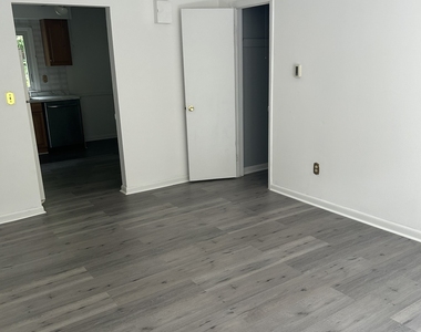 56 Wakelee Avenue - Photo Thumbnail 2