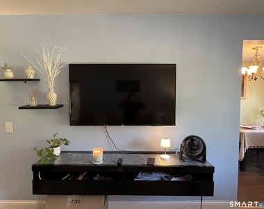 20 Teresa Place - Photo Thumbnail 2