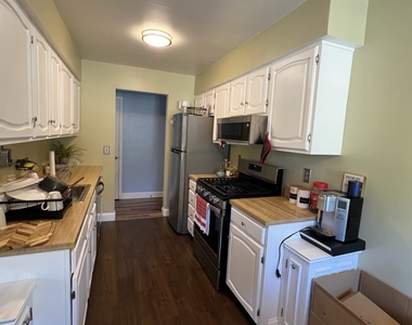 20 Teresa Place - Photo Thumbnail 5