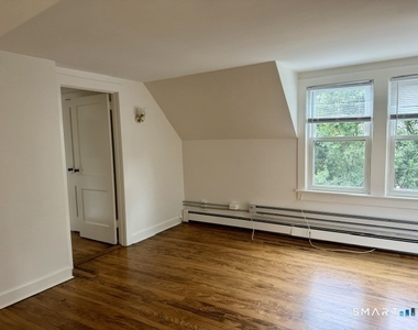 172 Heritage Hill Road - Photo Thumbnail 4
