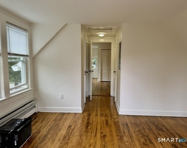 172 Heritage Hill Road - Photo Thumbnail 7