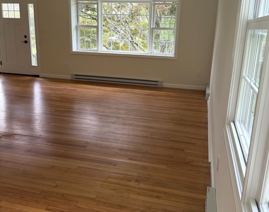 211 Kent Hollow Road - Photo Thumbnail 15