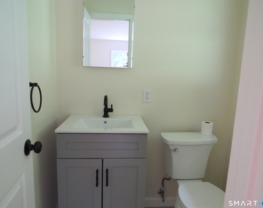 211 Kent Hollow Road - Photo Thumbnail 4