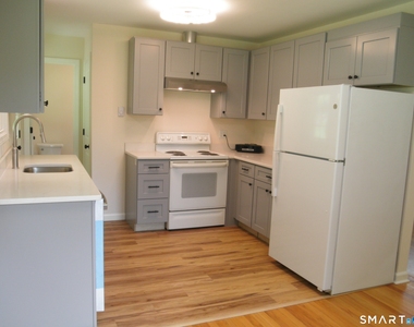 211 Kent Hollow Road - Photo Thumbnail 2