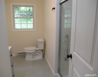 211 Kent Hollow Road - Photo Thumbnail 7