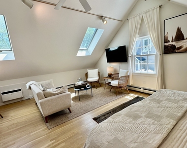 53 Liberty Street - Photo Thumbnail 15
