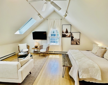 53 Liberty Street - Photo Thumbnail 12