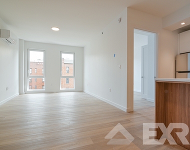 100 Lenox Road - Photo Thumbnail 1