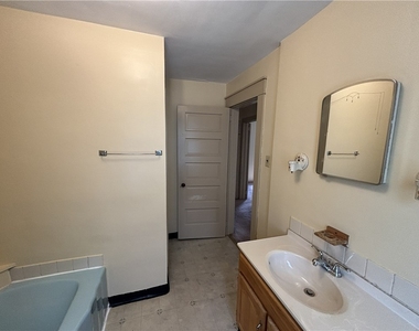 3114 Pa-819 - Photo Thumbnail 31