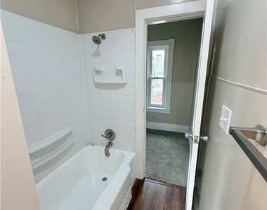1918 7th Ave - Photo Thumbnail 14
