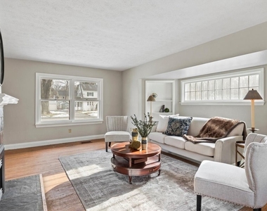 43 Buffard Drive - Photo Thumbnail 12