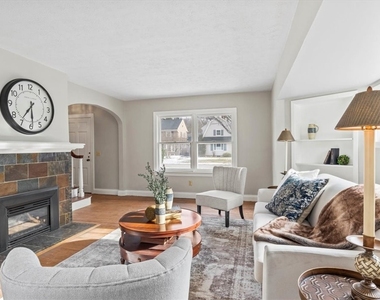 43 Buffard Drive - Photo Thumbnail 13
