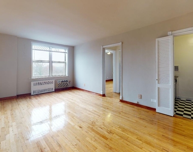 66-15 Thornton Place - Photo Thumbnail 2