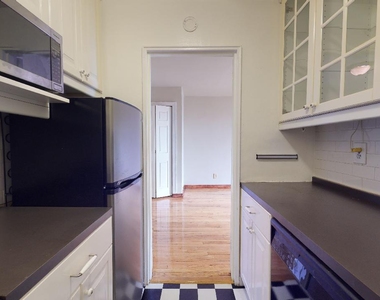 66-15 Thornton Place - Photo Thumbnail 7