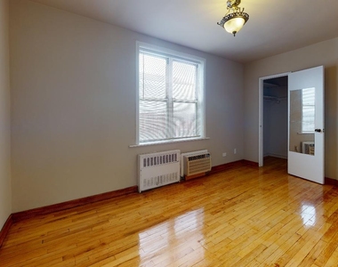 66-15 Thornton Place - Photo Thumbnail 9