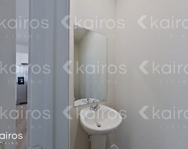 3474 Bridgewood Drive - Photo Thumbnail 8