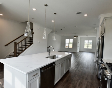 1510 Westend Way - Photo Thumbnail 14