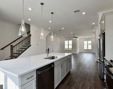 1510 Westend Way - Photo Thumbnail 12
