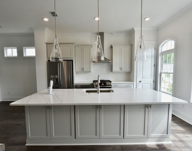 1510 Westend Way - Photo Thumbnail 7