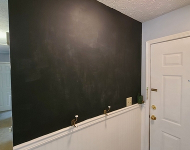 216 Valley View - Photo Thumbnail 10