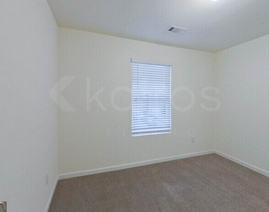223 Long Island Drive Sw - Photo Thumbnail 10