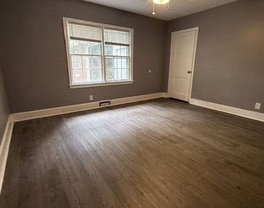 603 Anderson Avenue - Photo Thumbnail 4
