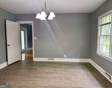 603 Anderson Avenue - Photo Thumbnail 14