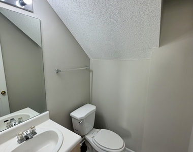 30 Highgate Trail - Photo Thumbnail 5