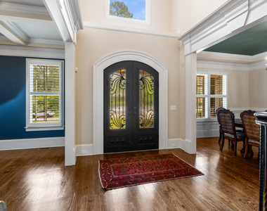 6552 Long Acres Drive - Photo Thumbnail 4