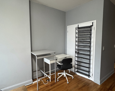 901 St Johns Place - Photo Thumbnail 1