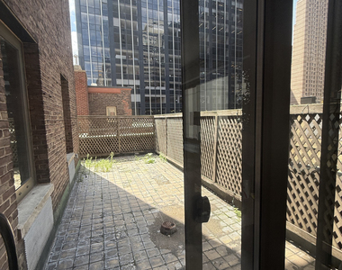 101 West 55th Street - Photo Thumbnail 9