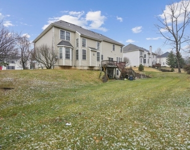 15 Shadow Hill Way - Photo Thumbnail 25