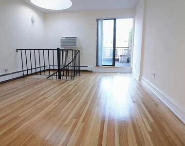 365 West 52nd Street - Photo Thumbnail 2