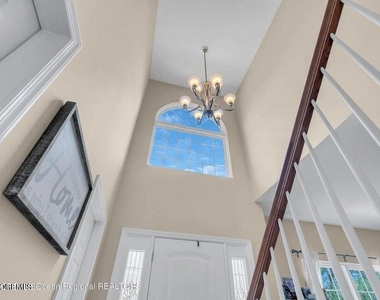 10 Judy Road - Photo Thumbnail 6