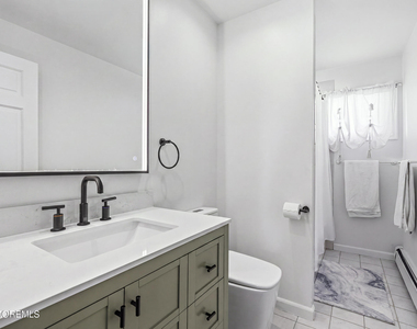 704 Dow Avenue - Photo Thumbnail 14