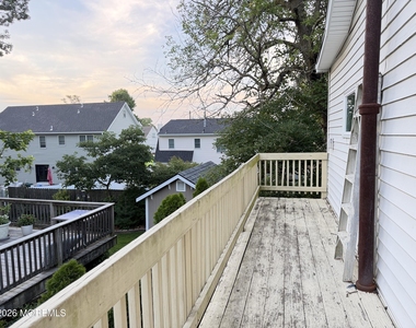 77 Union Avenue - Photo Thumbnail 18