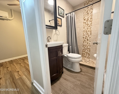 77 Union Avenue - Photo Thumbnail 9
