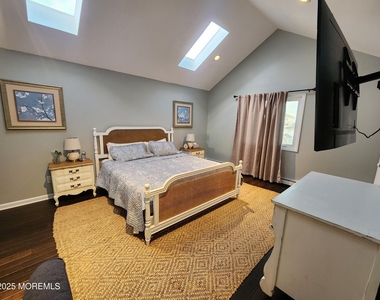 416 Blodgett Avenue - Photo Thumbnail 16