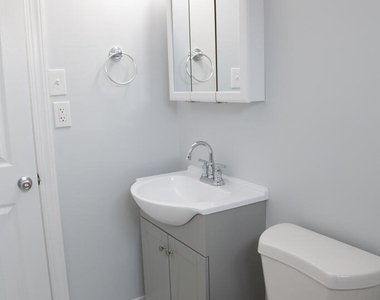65 Steiner Avenue - Photo Thumbnail 9