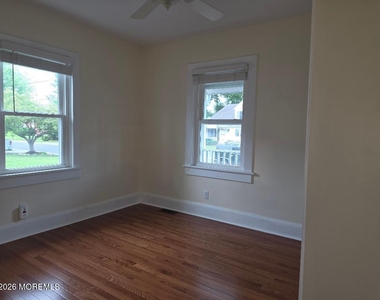 35 Academy Street - Photo Thumbnail 7