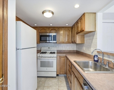 85 Brandywine Court - Photo Thumbnail 9