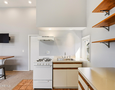 28 Waterview Way - Photo Thumbnail 5