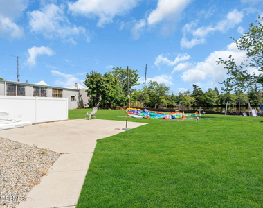 48 Flint Road - Photo Thumbnail 25