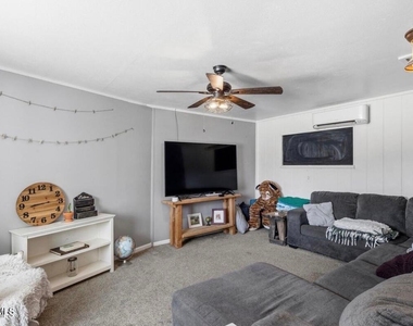 5228 N 15th Street - Photo Thumbnail 12