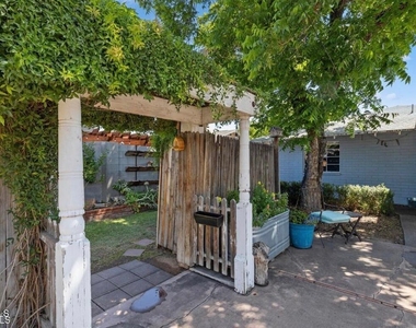 5228 N 15th Street - Photo Thumbnail 27