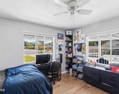 5228 N 15th Street - Photo Thumbnail 18